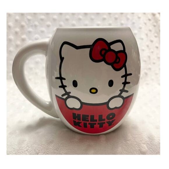 Hello Kitty I Love Apples 18oz Barrel Shaped Large 18oz Ceramic Coffee Mug-NEW - Picture 2 of 6